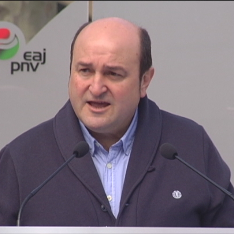 "Euskadi no responde para nada al modelo de los violentos y quienes los apoyaron", ha dicho Bilbao.