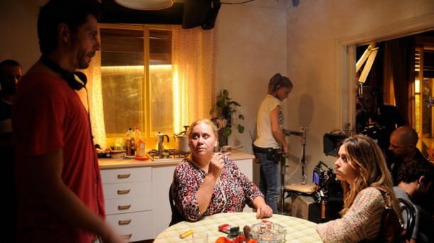 Paco León, Camina Barrios y María León, durante el rodaje de "Carmina y amén". 