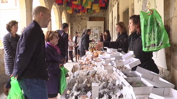 ¿Sabe el dulce más o menos dulce, si lo tomamos en un avión?