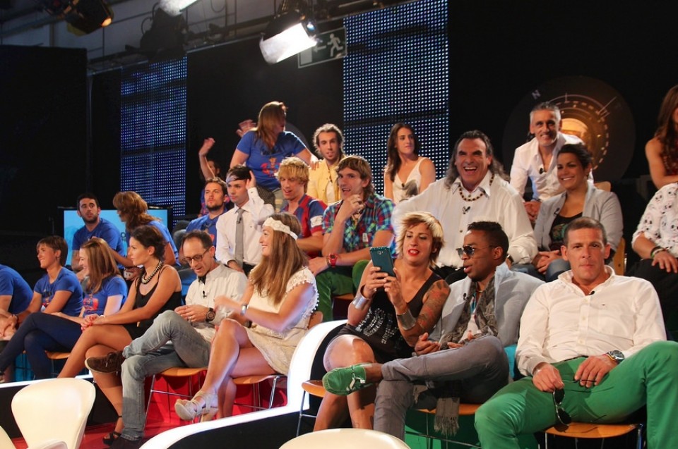 Platoko irudiak, finala hasi aurretik