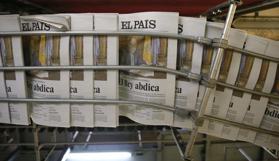 'El País' portada rey EFE periódico / egunkari