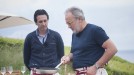 Unai Emery y Ramón Roteta preparando la comida title=