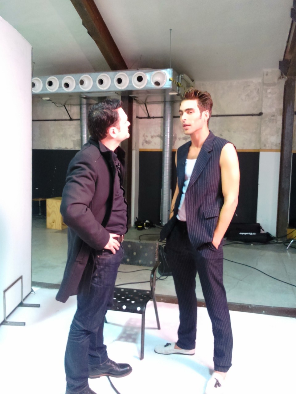 Jon Kortajarena y Iñaki Lopez en el estudio