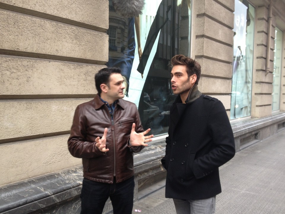 Iñaki Lopez con Jon Kortajarena de paseo