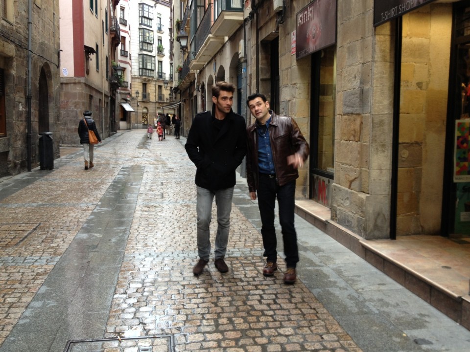 Iñaki Lopez con Jon Kortajarena de paseo