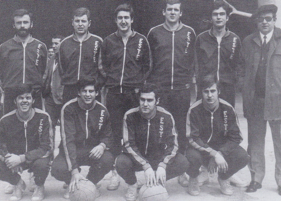 Gorka ESTE saskibaloi taldearekin, Donostia 1973an
