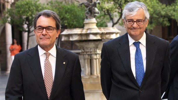 El fiscal general del Estado, Eduardo Torres-Dulce, y Artur Mas, presidente de la Generalitat. EFE