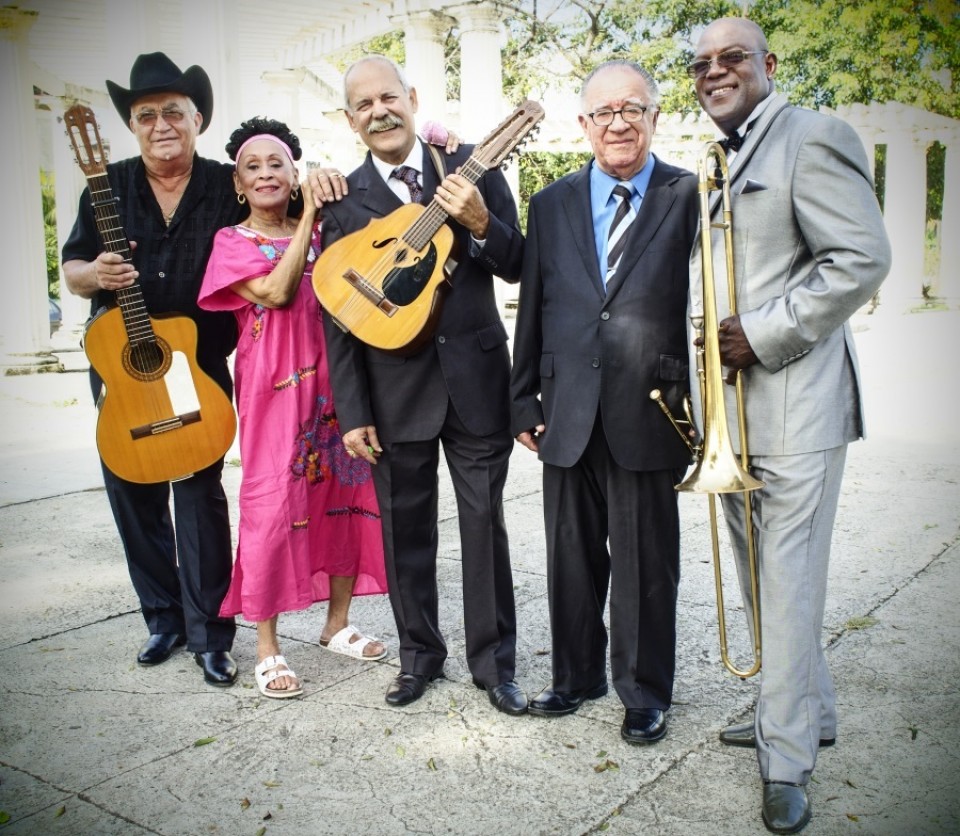 Buena Vista Social Club con Omara Portuondo, en el Polideportivo de Mendizorrotzal, el 19 de julio