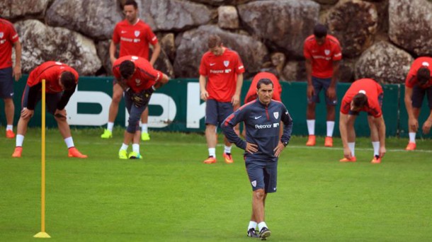 Valverde, en un entrenamiento del Athletic. Foto: EFE