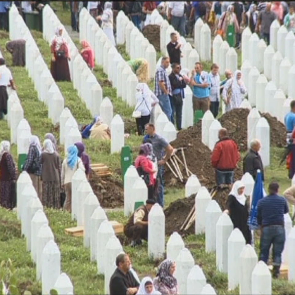 Srebrenicako sarraskiaren 19. urteurrena. Argazkia: EFE