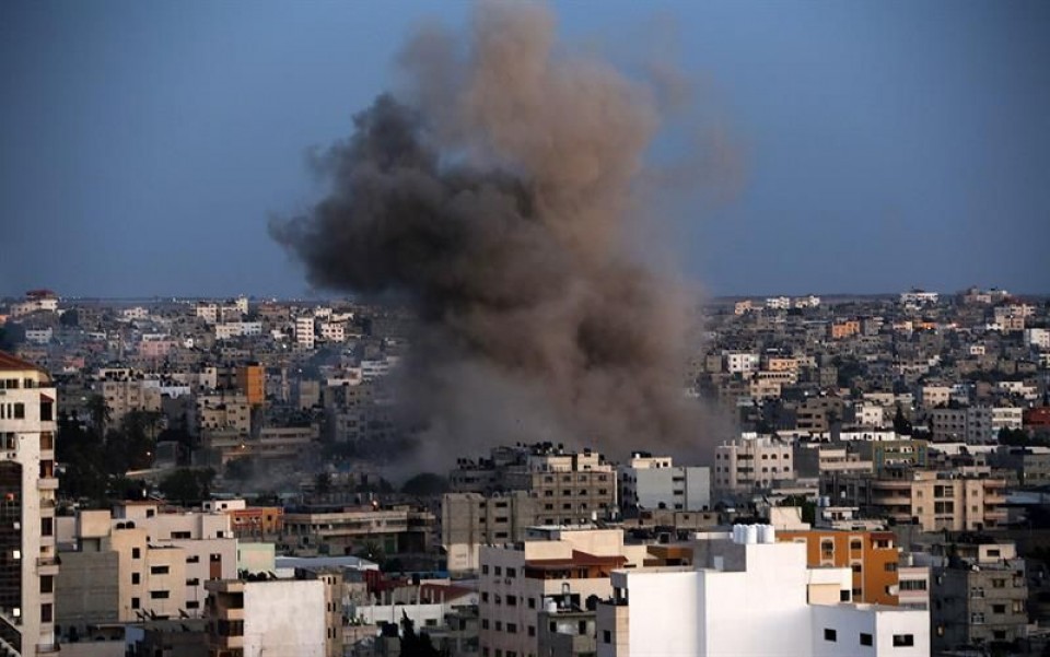 Bombardeos sobre Gaza. Foto: EFE