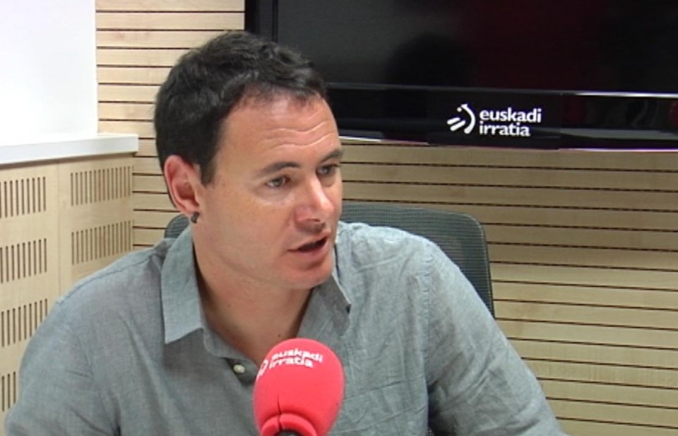 Hasier Arraiz Sortuko presidentea Radio Euskadi irratian. Argazkia: EiTB