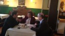 Cristina Almeida y Iñaki Lopez en el Euskal Etxea