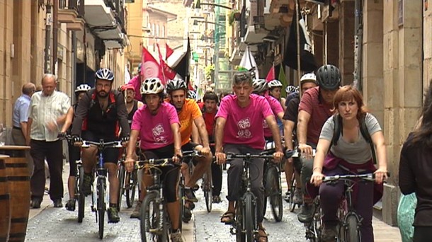 Participantes en la marcha, en Durango. Foto: EiTB