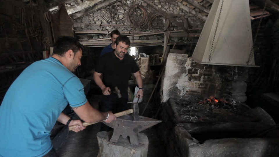 Iruritako burdinola batean