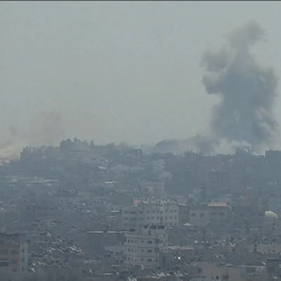 Las bombas siguen cayendo sobre Gaza pese al alto el fuego