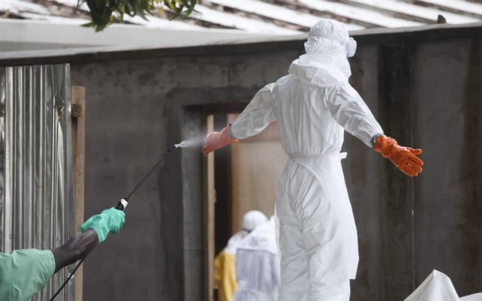 Precauciones contra el ébola en Liberia. EFE
