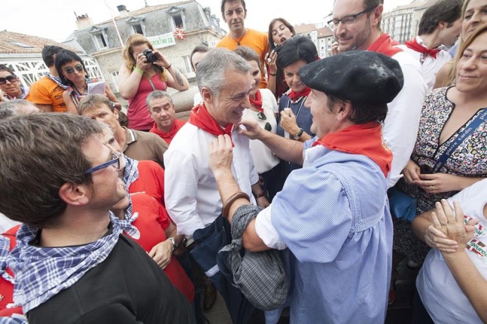 Andre Maria Zuriaren jaiak. Argazkia: EFE.