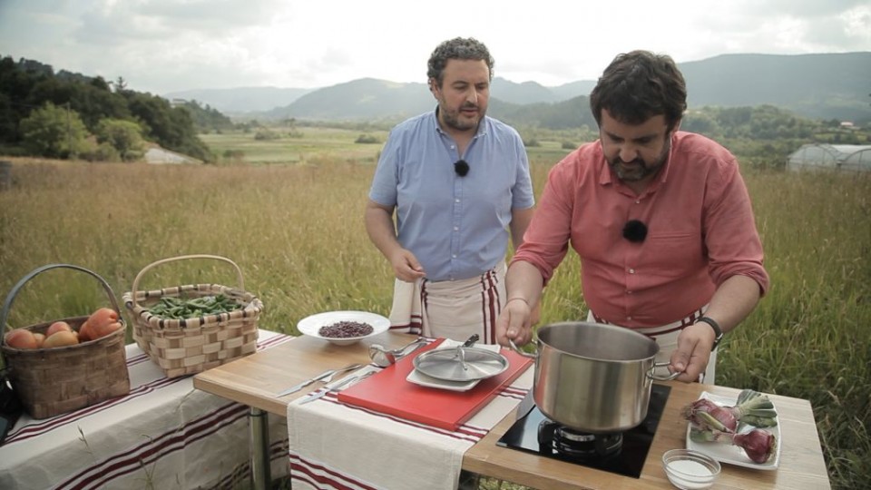 Ander, janaria prestatzen