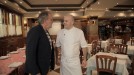 Ramón Roteta con el cocinero del Restaurante Egaña de Lekeitio