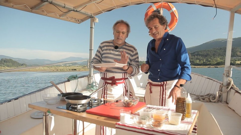 Ramon Roteta janaria prestatzen