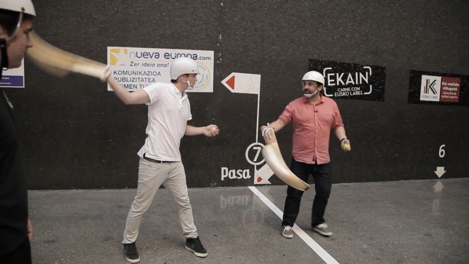 Ander zesta-puntan jokatzera animatu da Gernikan