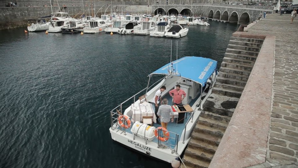 Elantxobeko portua aukeratu du Enekok sukaldarien desafiorako