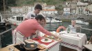 Ander González cocina bajo la atenta mirada de Eneko Van Horenbeke