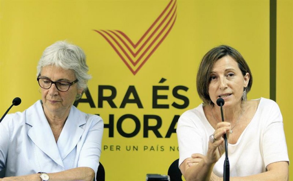 Muriel Casals y Carme Forcadell, en la presentación. Foto: EFE.