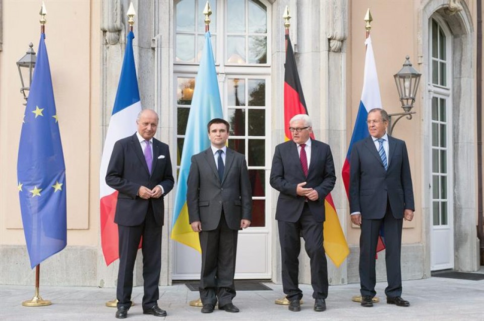 Frantziako, Ukrainiako, Alemaniako eta Errusiako Kanpo ministroak bildu ziren atzo Berlinen. EFE.