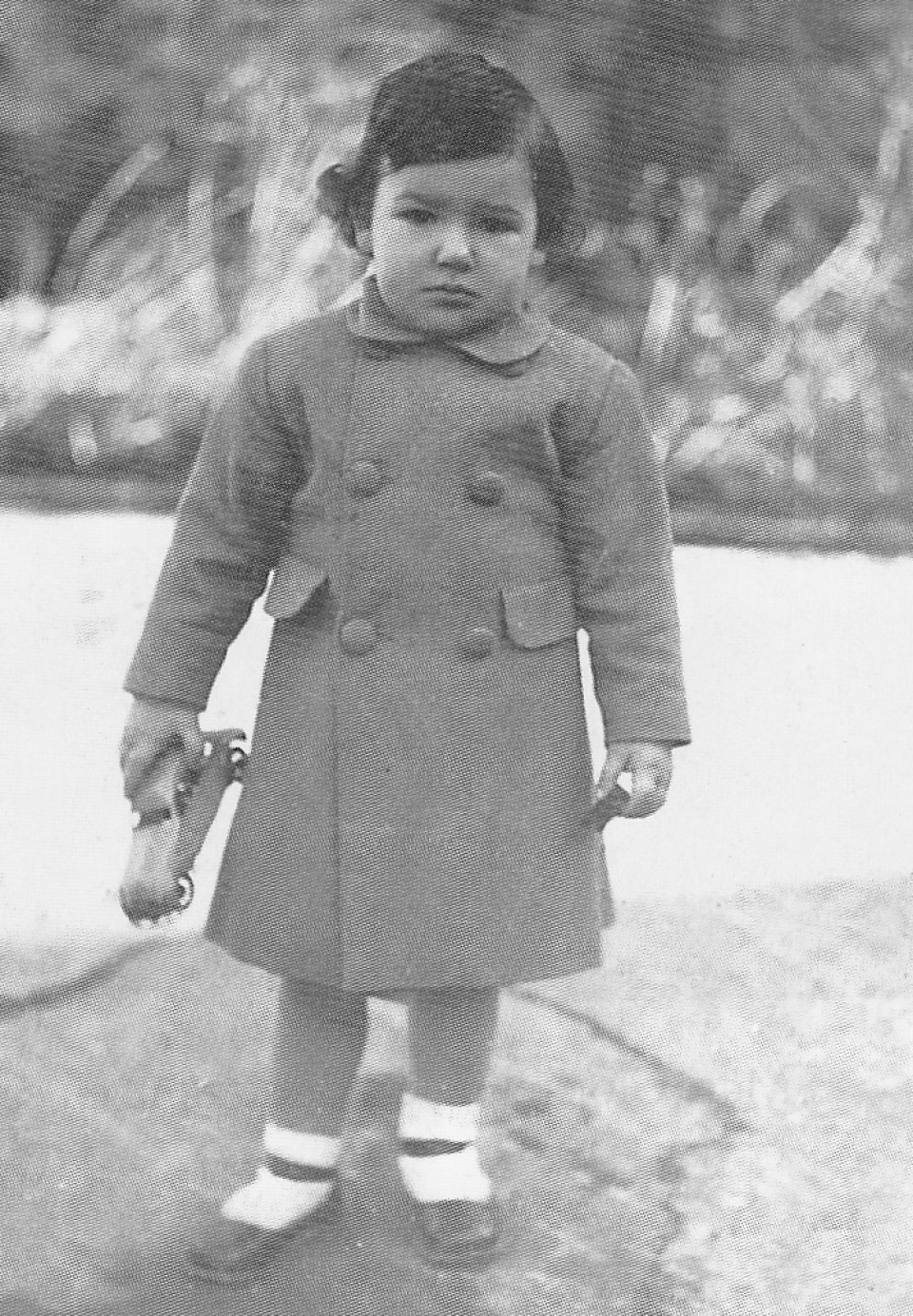 Jose Antonio Ardanza, bi urterekin. 1943