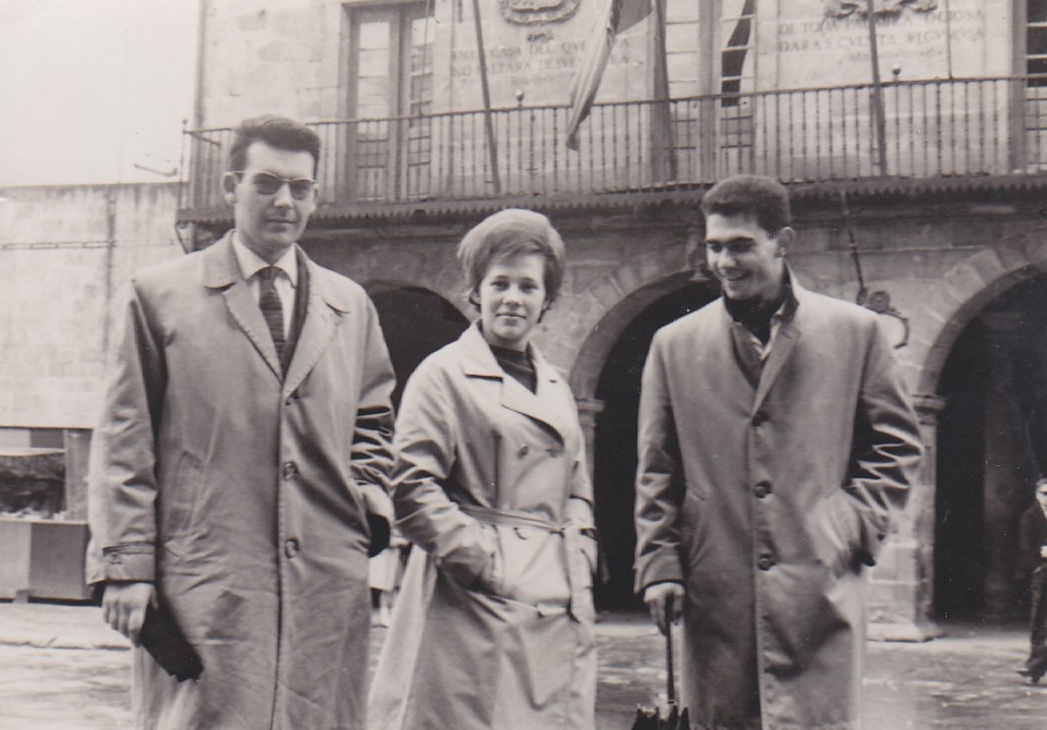 Jose Antonio Ardanza, Jone Amiano eta Joxe Martin Gallastegi. Elorrio, 1963