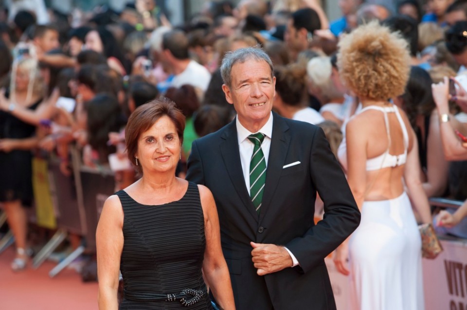 Felix Linares ''La Noche De...'' saioaren aurkezlea bere emaztearekin, FesTVal 2014n