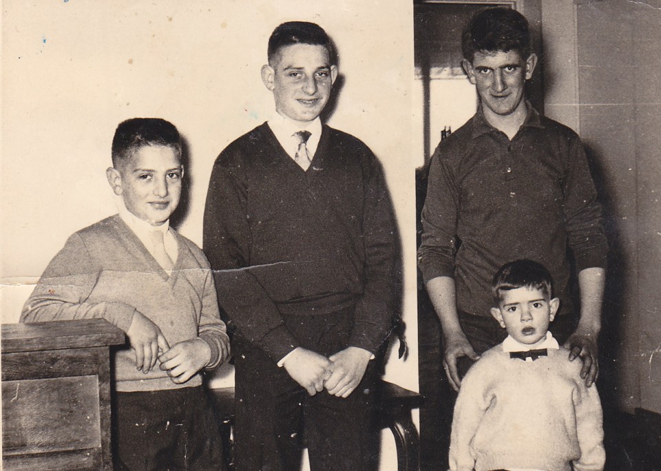 Ezkerretik, Jean Mixel, Philippe, Jean eta Pampi. Azkaine, 1960