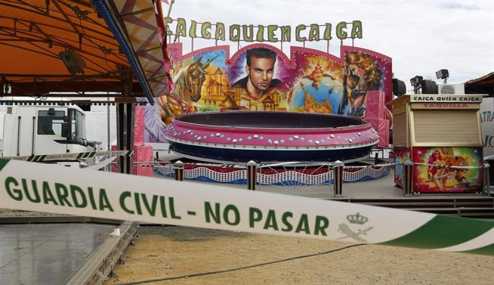 Una niña de 12 años murió en una atracción de feria en Sevilla. Foto: EFE