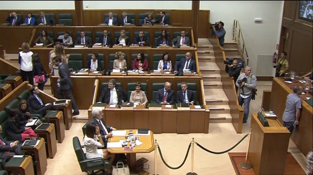 Mezulariko Tertulia: Ebola, Estrasburge, legebiltzarreko telefonoak...