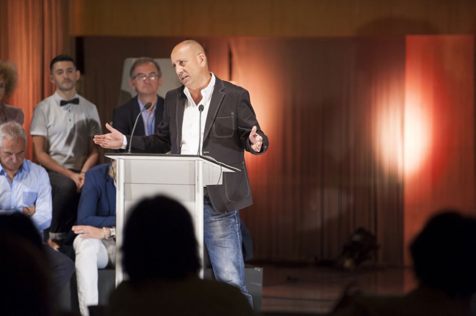 Mikel Olazabal, deportes