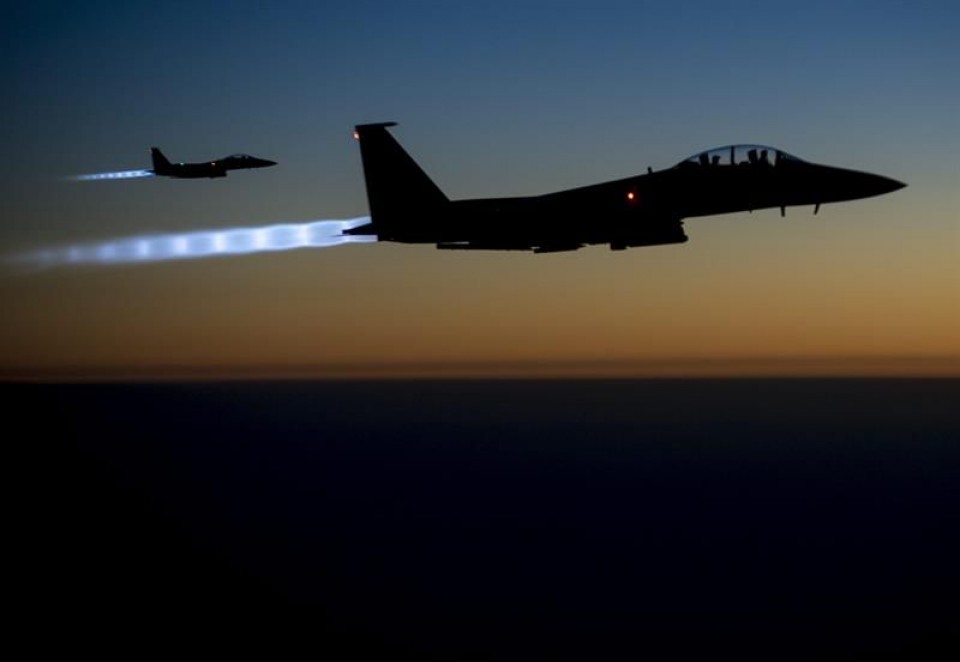 Dos cazas sobrevolando el norte de Irak. Foto: EFE