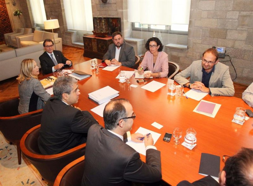 Reunión consulta catalana EFE