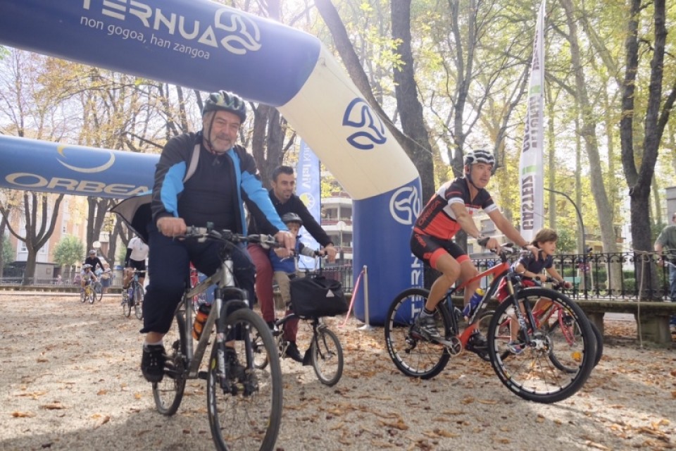 Minbiziaren aurkako ekimen solidarioa