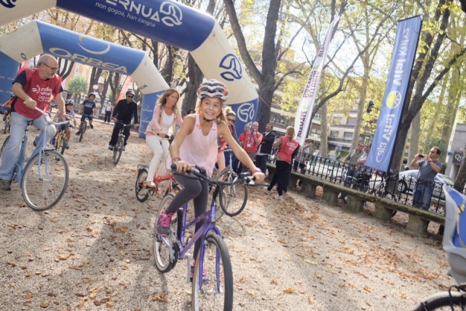 Minbiziaren aurkako ekimen solidarioa