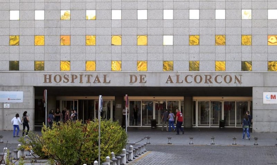 El hospital de Alcorcón no consideró necesario aislar a la enfermera. Foto: EFE