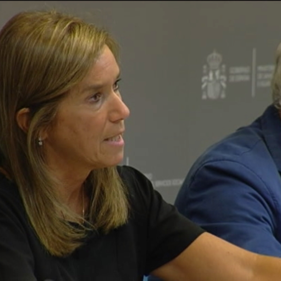 Tormenta política y social tras el caso de ébola en Madrid (euskera)