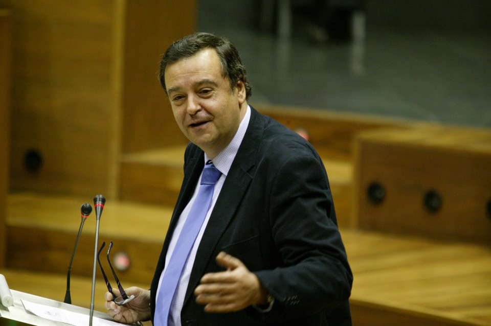 El parlamentario navarro Juan José Lizarbe (PSN). Imagen de archivo: EFE