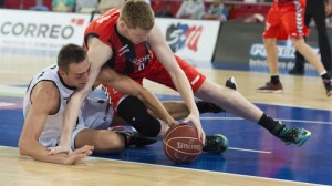 Dena prest Coruñan Koparen zirraraz gozatzeko