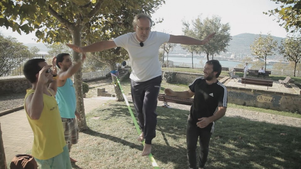 Alex Txikonekin, Algortan. Argazkia: EITB