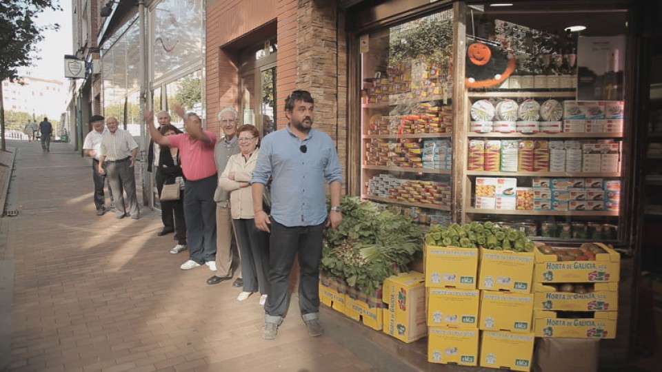 Ander Barakaldoko saltoki batean. Argazkia: EITB