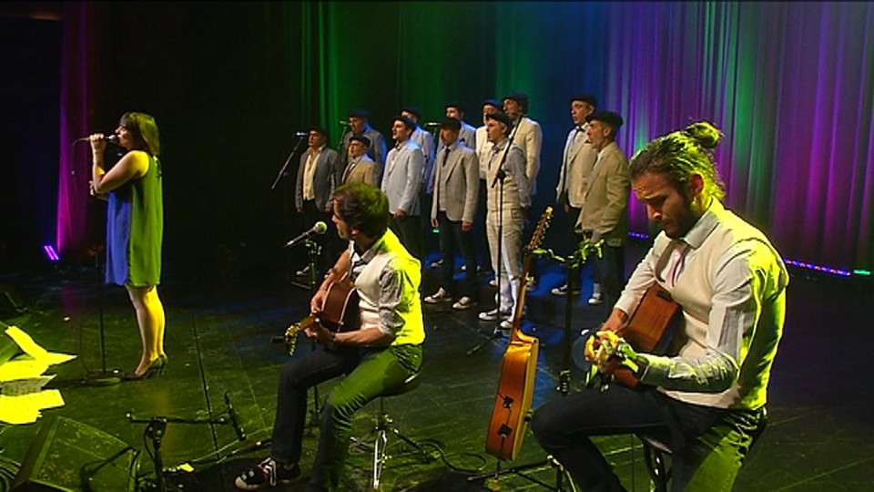 Anne Etchegoyen, Aizkoa y los guitarristas