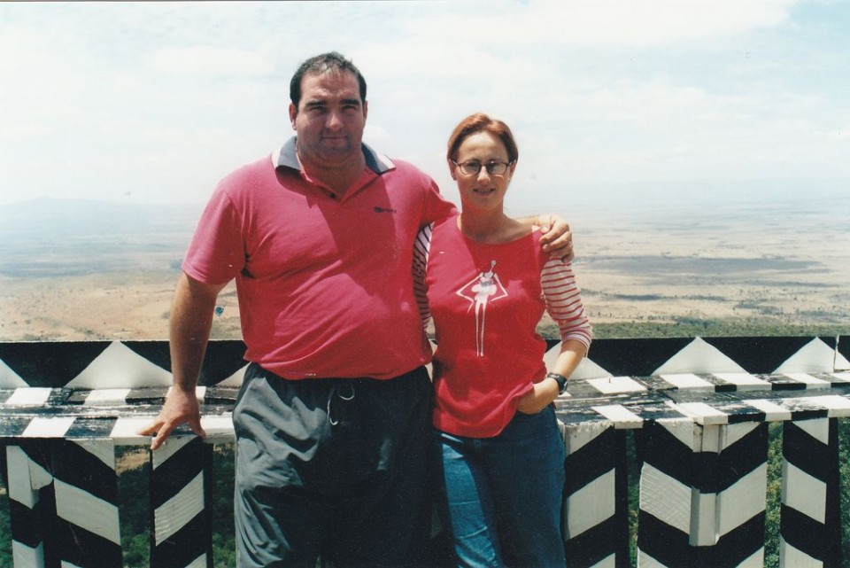 Mieltxo eta Edurne, eztei-bidaian. Kenya, 2001