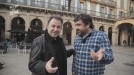 Ander con Martín Berasategi en la Plaza de la Constitución